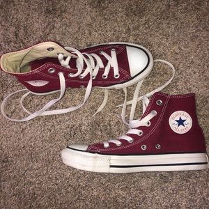 Burgundy high top converse